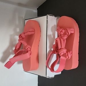 Brand New Guess wedge sandal